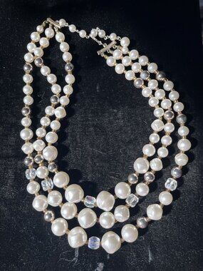 Vintage 80s 90s Triple Strand Faux Pearl Crystal Choker Necklace 15-17 Inch Glam